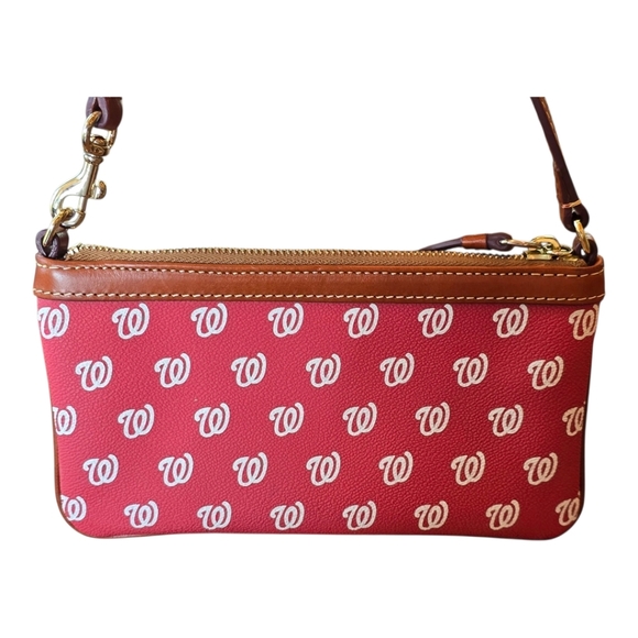 Dooney & Bourke Washington Nationals MLB Baseball Red White  Wristlet - Picture 2 of 12
